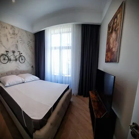 Historic Apartment, Very Close To The Beach And Main Activities Appartement *