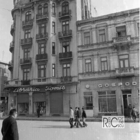 Appartement Historic Apartment, Very Close To The Beach And Main Activities Constanţa